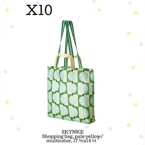 10 Green Geometric Foldable, Reusable Tote Bags